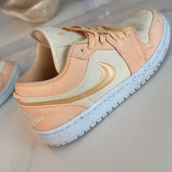 Yellow Nike air Jordan’s - Picture 13 of 15